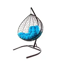 Подвесное кресло XL с ротангом коричневое, голубая подушка