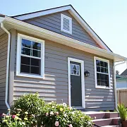 Сайдинг для обшивки дома: виды, цены, монтаж и расчёты