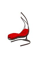 Подвесное кресло ЛЕЖАЧЕЕ, с ротангом коричневое, красная подушка