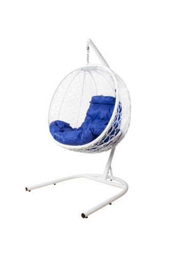 Подвесное кресло КАПЛЯ складной, с ротангом белое, синяя подушка - купить в интернет-магазине Diopt.ru